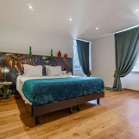 One Only Apartment