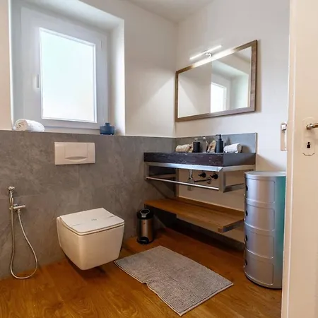 One Only Apartment *